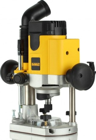 Фрезер сетевой DeWALT DW 621 [DW621-QS]