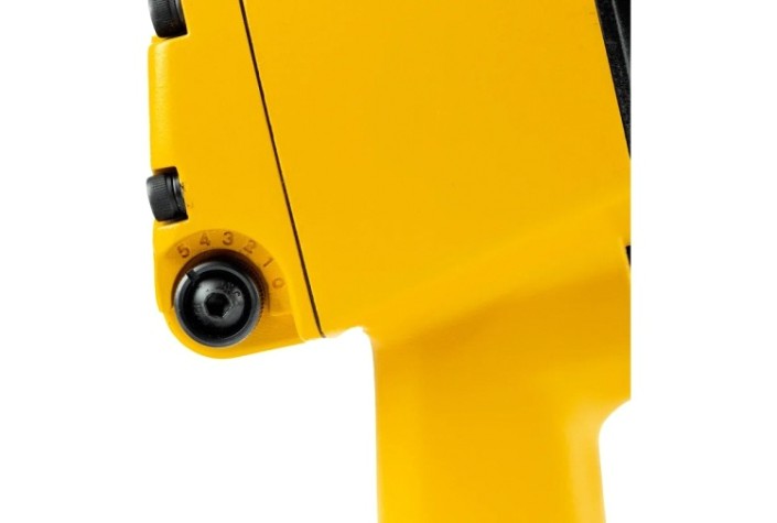 Гайковерт пневматический Denzel IW860 ударный + набор головок, 1/2" [57473]