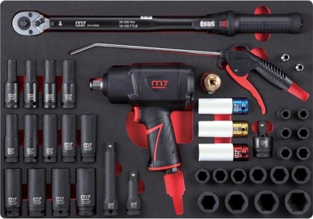 Гайковерт пневматический MIGHTY SEVEN NC-4255QC с принадлежностями, кейс, 41 предмет Гайковерт пневматический MIGHTY SEVEN NC-4255QC с принадлежностями, кейс, 41 предмет