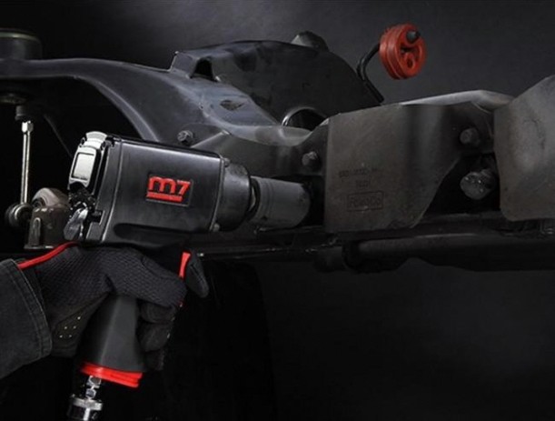 Гайковерт пневматический MIGHTY SEVEN NC-6236Q ударный 3/4", 1627 нм Гайковерт пневматический MIGHTY SEVEN NC-6236Q ударный 3/4", 1627 нм