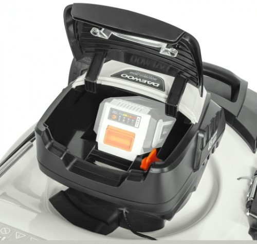 Газонокосилка аккумуляторная DAEWOO DLM 4240 Li Газонокосилка аккумуляторная DAEWOO DLM 4240 Li