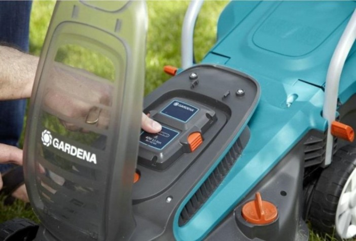 Газонокосилка аккумуляторная GARDENA PowerMax™ Li 40/32 05033-20.000.00 [05033-20.000.00]