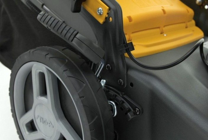 Газонокосилка аккумуляторная STIGA COLLECTOR 548 AE [2L0485808/ST1]