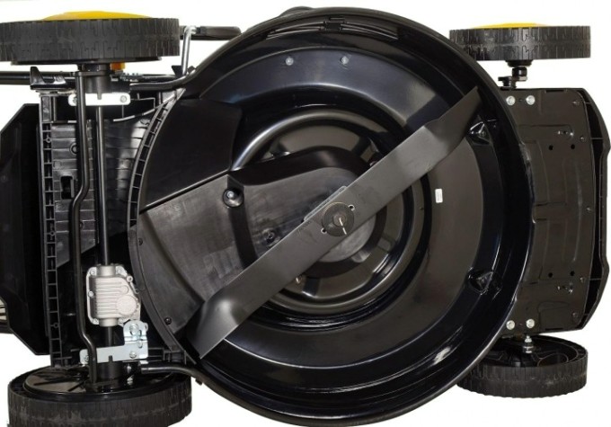 Газонокосилка бензиновая HUTER GLM-7.0 SL самоходная [70/3/19]