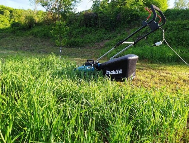 Газонокосилка электрическая MAKITA ELM 4120 [ELM4120]