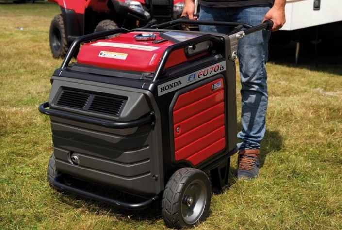 Генератор бензиновый HONDA ЕU 70 is инверторный [EU70iSRGT]