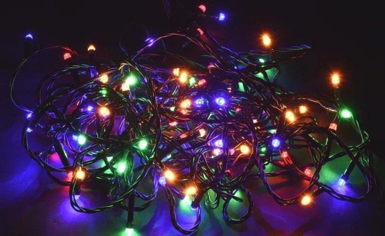 Гирлянда IEK LIGHTING нить 10м, 100 светодиодовRGB IP20, контроллер 8 сцен [LGDB110-3-100-10-G-S-20]