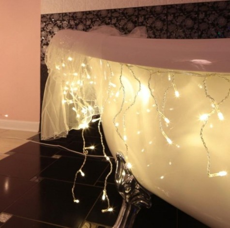 Гирлянда Neon-Night АЙСИКЛ (бахрома) 1,8х0,5 м, 48 LED теплый белый [255-016]