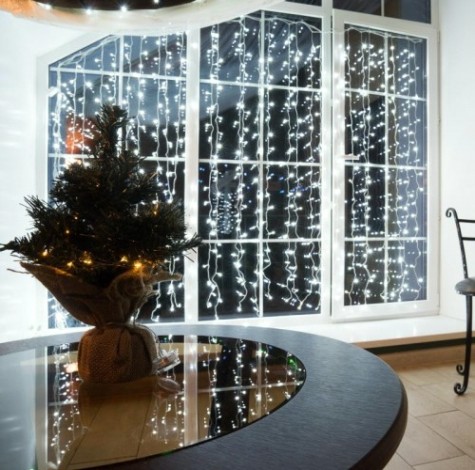 Гирлянда Neon-Night ДОЖДЬ (занавес) 1,5х1,5 м 144 LED белые [235-035]