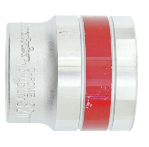 Головка шестигранная с посадкой 1/2" MATRIX 13132 32 мм, CrV Головка шестигранная с посадкой 1/2" MATRIX 13132 32 мм, CrV