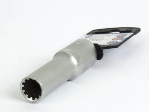 Головка SPLINE Кобальт 643-743 торцевая глубокая универсальная 1/2", 12 мм, cr-v