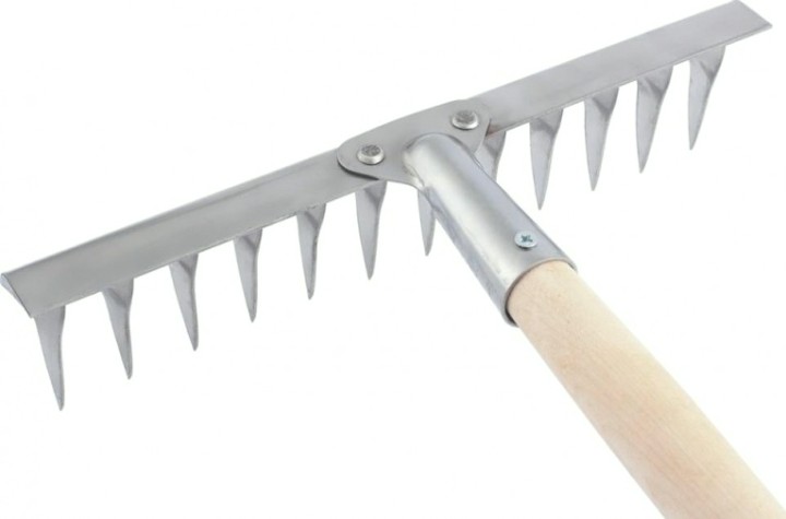 Грабли из нержавеющей стали СИБРТЕХ 14 зубьев витые с черенком 61760 [61760]