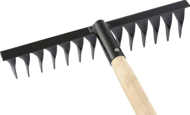 Грабли стальные СИБРТЕХ 14 зубьев витые с черенком 61768 [61768]
