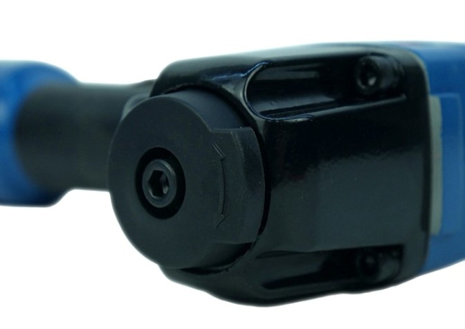 Гвоздезабивной пистолет пневматический Sturm AU-1730-04 Гвоздезабивной пистолет пневматический Sturm AU-1730-04