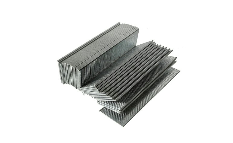 Гвозди для скобозабивателя Sturm 1071-06-35 5000шт. Гвозди для скобозабивателя Sturm 1071-06-35 5000шт.