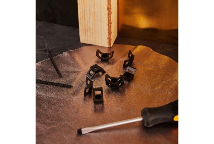 Хомут пластиковый REXANT 29x15 мм, черный для крепления стяжки (пс-2) упаковка 100 шт. [07-2105]