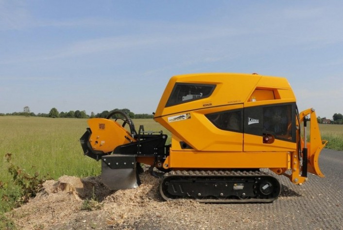 Измельчитель пней LASKI PREDATOR P56RX Измельчитель пней LASKI PREDATOR P56RX