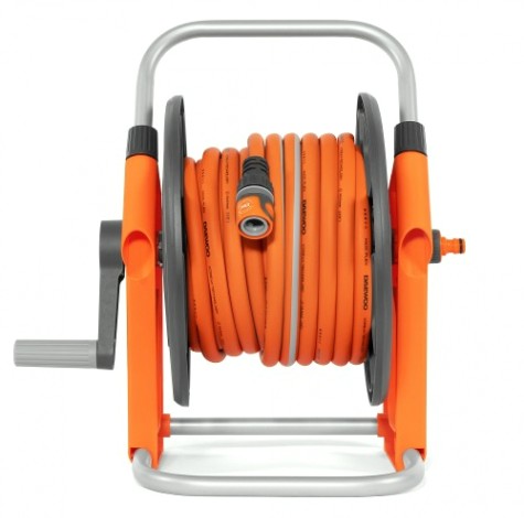 Катушка DAEWOO DWR 1121 со шлангом, 20 м и набором для полива Катушка DAEWOO DWR 1121 со шлангом, 20 м и набором для полива