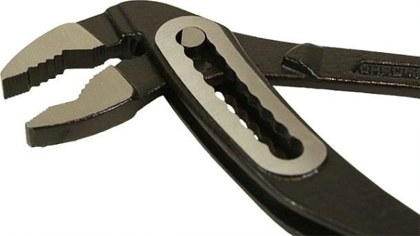 Клещи переставные Sturm 1020-06-A250 crv, коробчатый шарнир, 250мм