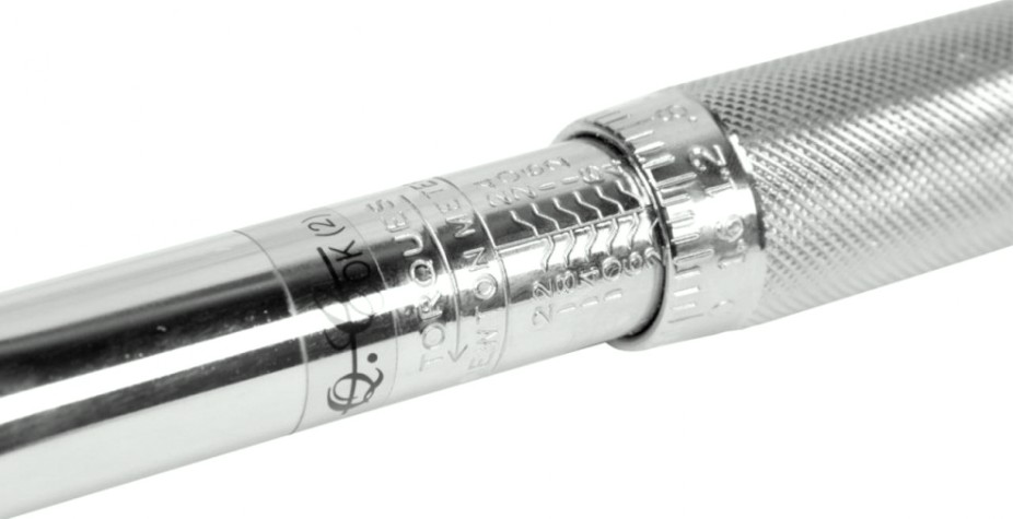 Ключ динамометрический МАСТАК 012-20024C 1/4", 2-24 нм, в пластиковом кейсе Ключ динамометрический МАСТАК 012-20024C 1/4", 2-24 нм, в пластиковом кейсе