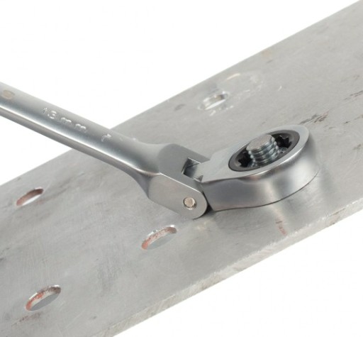 Ключ комбинированный КВТ трещоточный 10 мм с шарниром [79193]