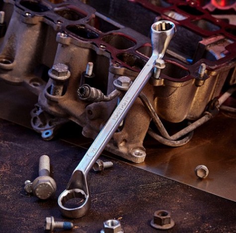 Ключ накидной REXANT 12-5863-2 коленчатый 22х24 мм, хром Ключ накидной REXANT 12-5863-2 коленчатый 22х24 мм, хром