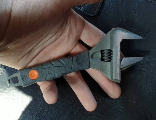 Ключ разводной HANSKONNER HK1045-11-150 150 мм Ключ разводной HANSKONNER HK1045-11-150 150 мм