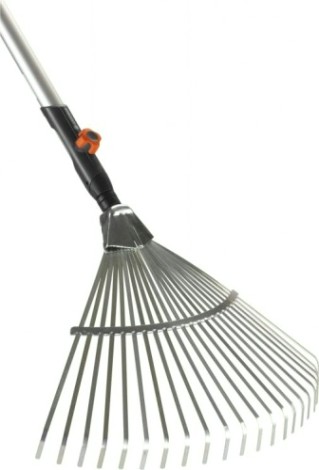 Комбосистема GARDENA 03022-36.000.00 комплект: грабли веерные (насадка+ рукоятка дерево 130 см) [03022-36.000.00]