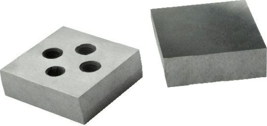 Комплект ножей GROST 106805 для RC-40М01 Комплект ножей GROST 106805 для RC-40М01