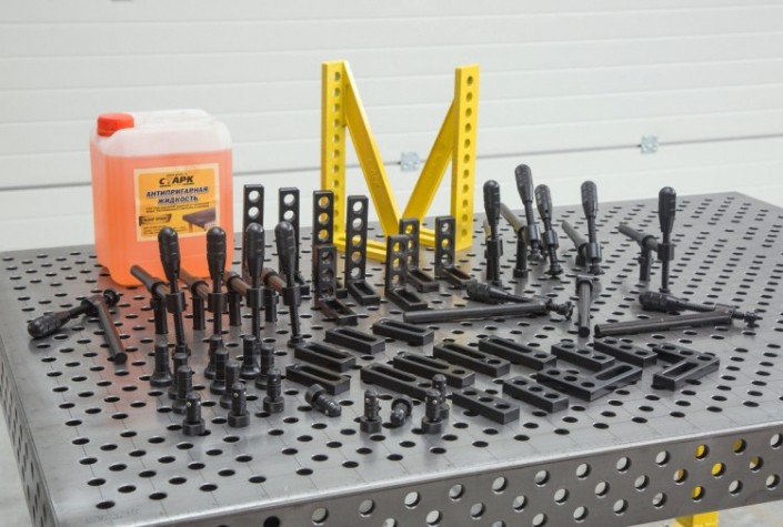 Комплект остнастки Старк-Профи для сварочного стола базовый [4687203640842]