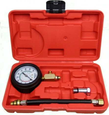 Компрессометр 0-300PSI AE&T TA-G1097 (14мм и 18мм)