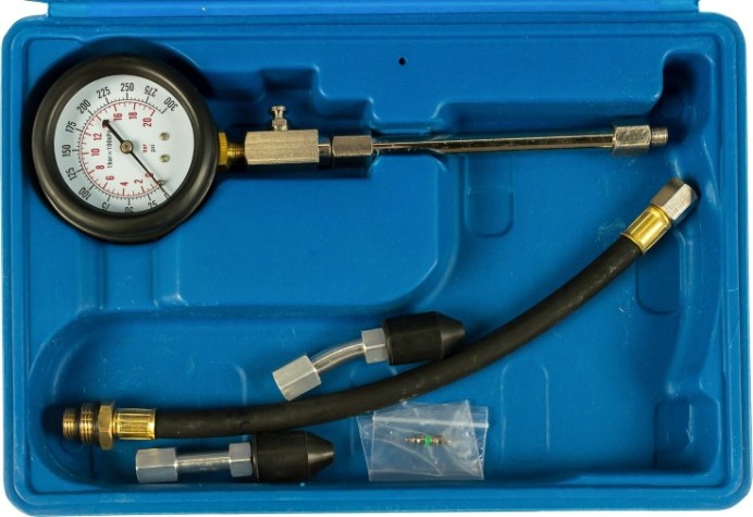 Компрессометр 0-300PSI AE&T TA-G1098 (14мм и 18мм)