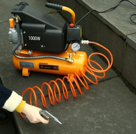 Компрессор поршневой DEKO DKAC09 [018-1110]