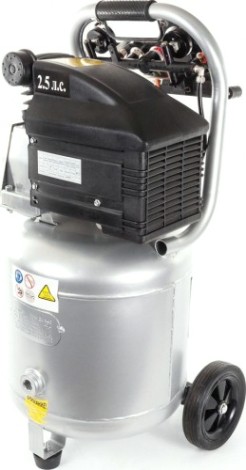 Компрессор поршневой QUATTRO ELEMENTI TORRE-40 [770-261]