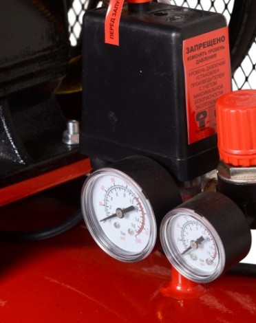 Компрессор поршневой Ресанта КП-100/400Р [74/7/5]