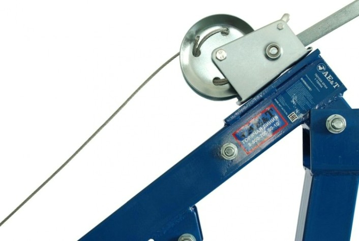 Кран гидравлический AE&T Т62103А с лебедкой, (1 т) [T62103A]