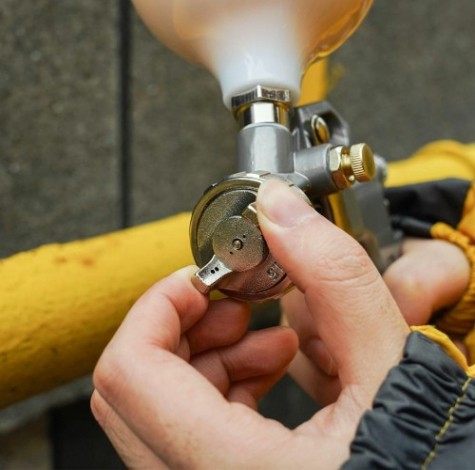 Краскопульт пневматический DEKO DKSG02 с верхним бачком [018-1120]