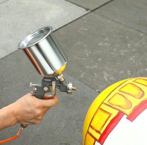 Краскопульт пневматический DEKO DKSG1U с верхним бачком [018-0926]