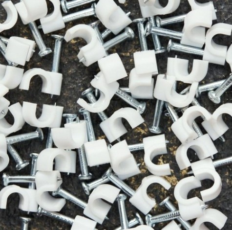 Крепеж кабеля круглый REXANT 7 мм, белый (упак. 50 шт) [07-4007]