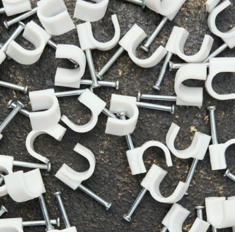 Крепеж кабеля круглый REXANT 9 мм, белый (упак. 50 шт) [07-4009]