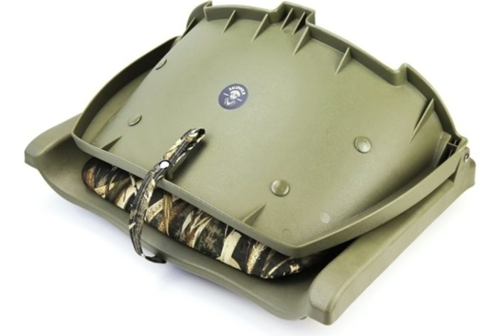 Кресло складное с мягкими накладками SKIPPER камуфляж лето (пластик) [SK75109MAX5]