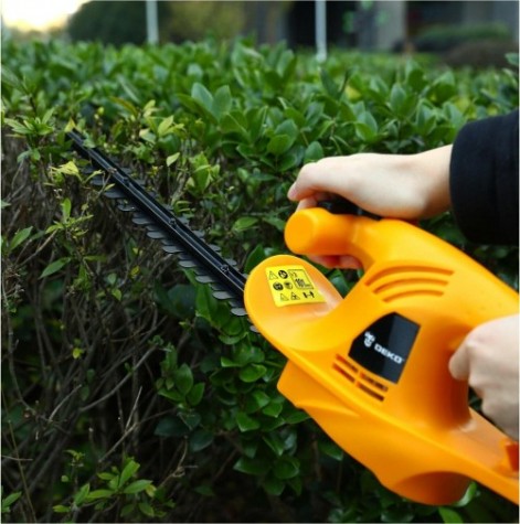 Кусторез DEKO DKBC550 [065-1207]