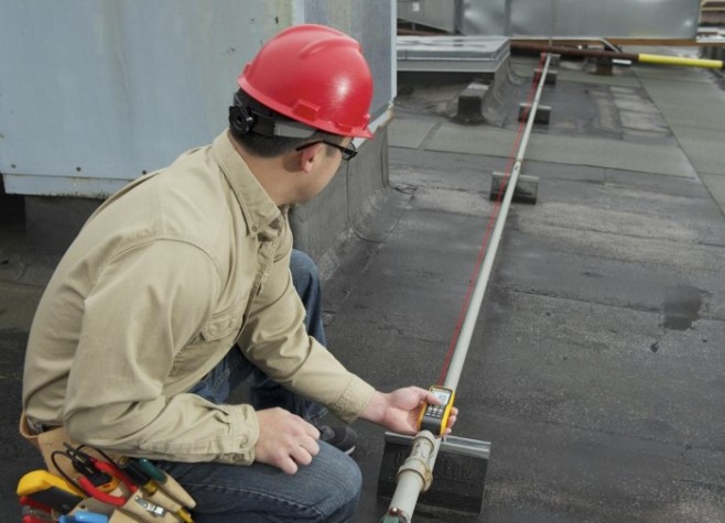 Лазерный дальномер Fluke 424D [4106866]