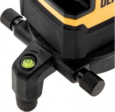 Лазерный уровень Denzel LX 06 Green 30 м, 520 нм, акк. li 5200 mah, резьба 5/8" [35072]