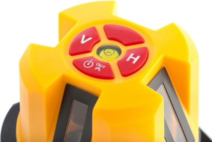 Лазерный уровень Denzel LX3 lx3, 10м, ±0,3мм/1м, 635нм, 4 верт. 1 гор., резьба [35070]