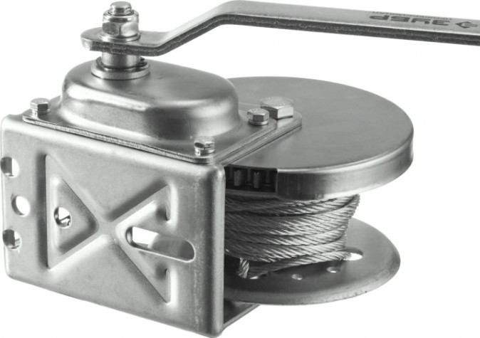 Лебедка ручная барабанная ЗУБР "ПРОФЕССИОНАЛ" подъемная, тросовая, 0.5 т, 8 м 43117-0.5 [43117-0.5]