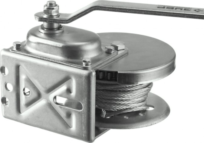 Лебедка ручная барабанная ЗУБР "ПРОФЕССИОНАЛ" подъемная, тросовая, 1.3 т, 8 м 43117-1.3 [43117-1.3]