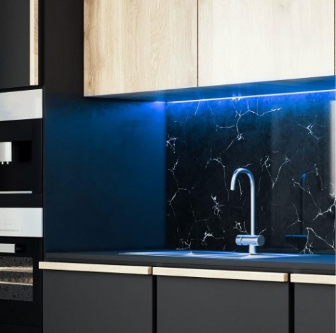 Лента светодиодная GAUSS BT055 basic 12v 10w/m 700lm/m rgb ip20 led 5m Лента светодиодная GAUSS BT055 basic 12v 10w/m 700lm/m rgb ip20 led 5m