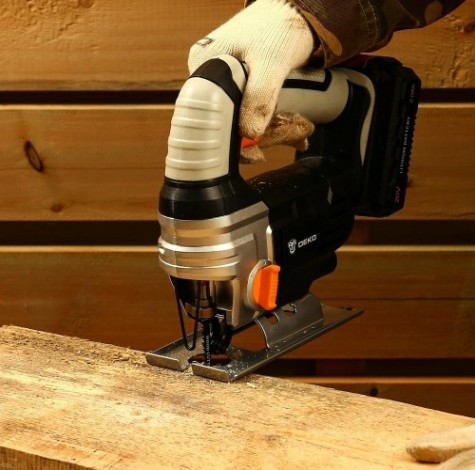 Лобзик аккумуляторный DEKO DKJS20 20в 2*2.0ач [063-4211]