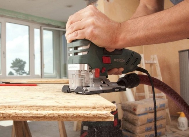 Лобзик сетевой METABO STE 140 Plus [601403500] пластиковый кейс